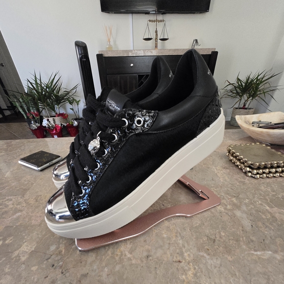 Kurt Geiger Shoes - Kurt Geiger London Lana Embossed Leather Trim Metallic Cap Toe Sneakers.  S-42